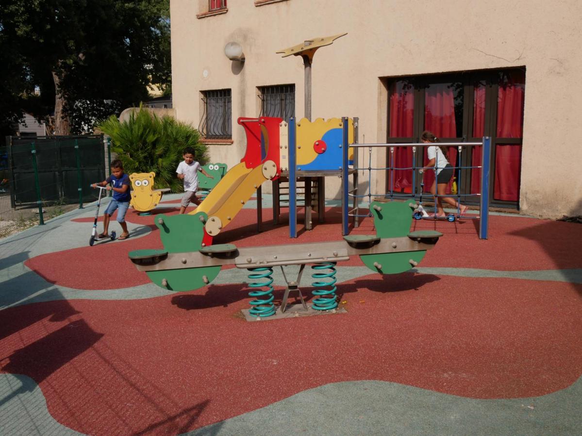 Ulvf Les Residences Du Colombier Frejus Ngoại thất bức ảnh
